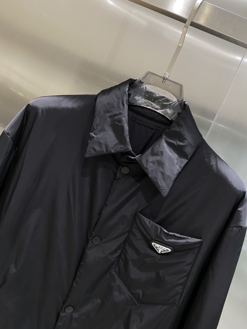 Pra*a outwear